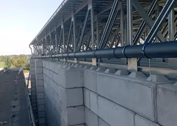 zadaszenie z rynną fi 200