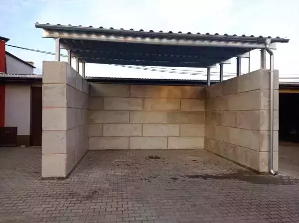 Bloki betonowe, które stosujemy posiadają CE oraz REI 240